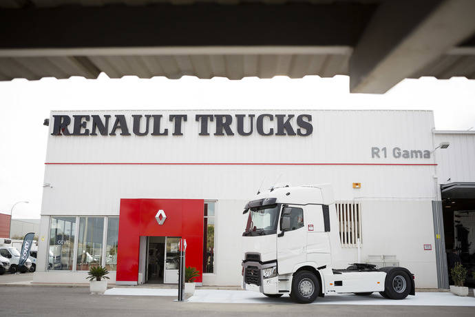 Inauguración de un nuevo punto de red Renault Trucks del grupo R1 en Alicante