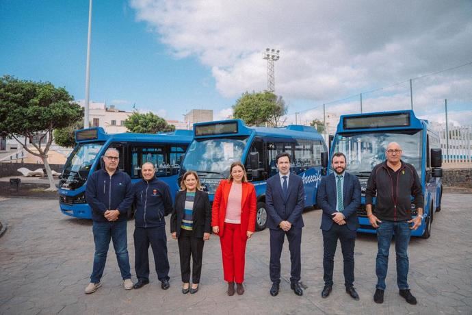 Arrecife se lanza al transporte público sostenible y confía en Karsan