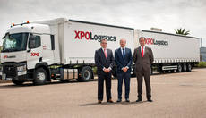 Entrega del megacamión a XPO Logistics