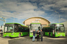 Entrega de los vehículos Scania a Autobuses Juan de Castro