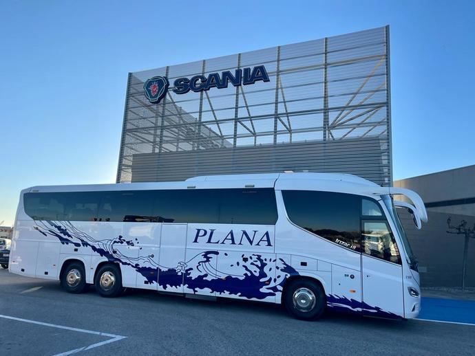 Autocares Plana confía en los autobuses Scania y amplía su flota
