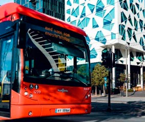 Los autobuses se modernizan para mejorar la seguridad de peatones