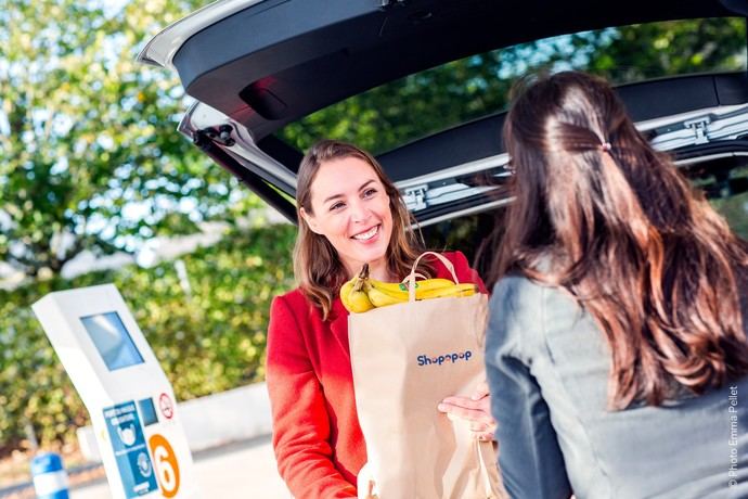 Robots en los pasillos de los supermercados: la nueva realidad del 2023