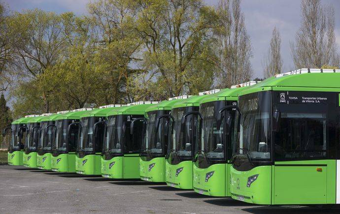 Vectia entrega cinco nuevos Veris.12 Hybrid a Tuvisa, en Vitoria