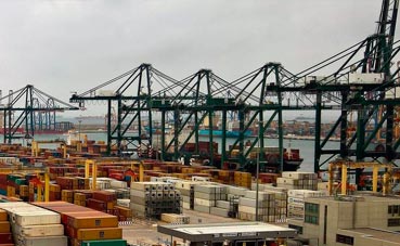 Valenciaport cierra el a&#241;o con el mejor mes de diciembre de su historia