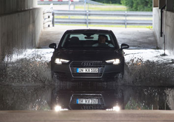 La vida de un coche en modo acelerado: Test Inka número 100 de Audi