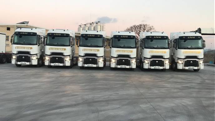 Grupo Aldepa adquiere nueve Renault T520 High Sleeper Cab