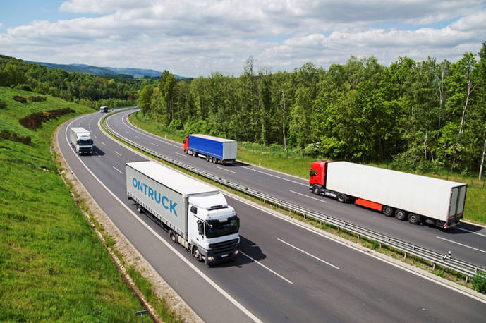 El transporte de mercancías aumenta hasta un 40% en julio por la demanda de destinos turísticos