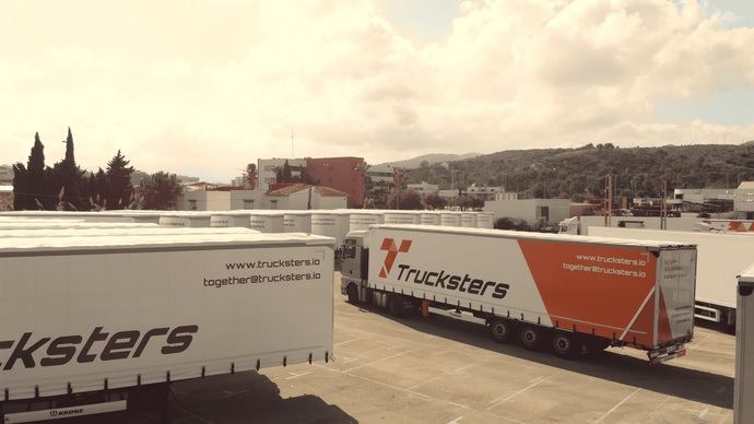 Trucksters incorpora 50 nuevos remolques en su apuesta por Krone