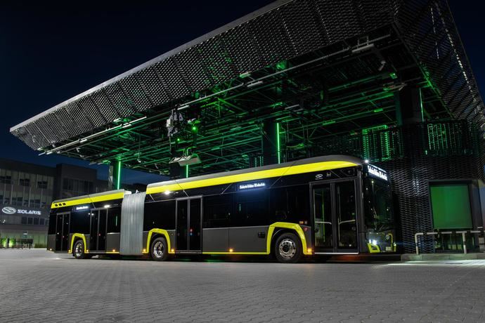 Solaris presenta sus últimos productos en Busworld Europa 2023