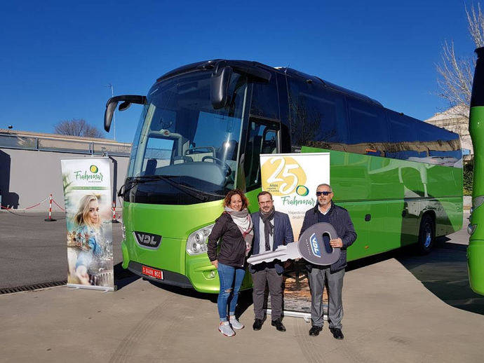 Uno de los dos nuevos vehiculos de Autocares Frahermar.