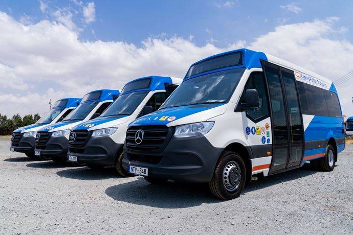 VDL suministra 65 microbuses al transporte público de Chipre