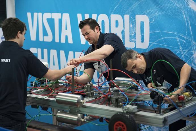Volvo reúne a los mejores mecánicos del mundo en la final de VISTA