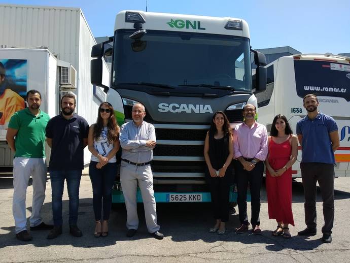 Las instalaciones de Scania en Madrid reciben la visita de Gasnam