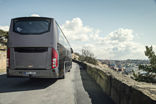 Volvo, presente en Busworld con modelos de lujo