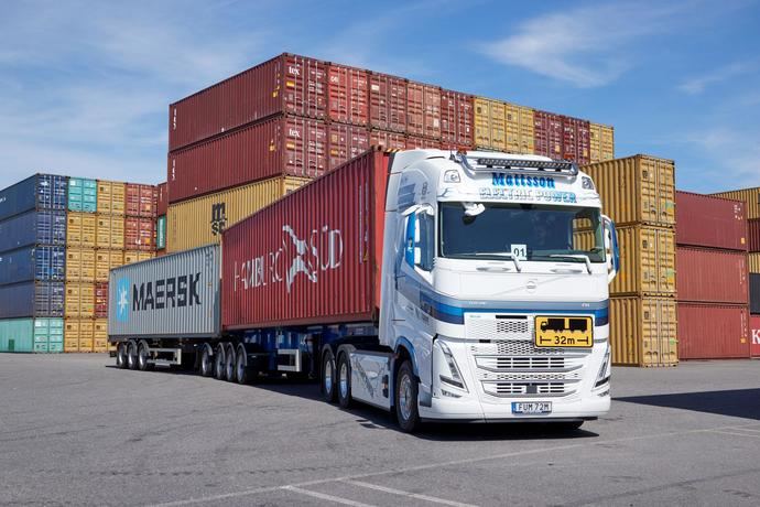 Volvo Trucks entrega en Suecia un camión eléctrico de 74 toneladas