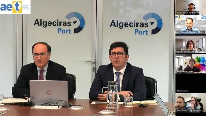 AET analiza el comercio de derechos de emisión en los puertos