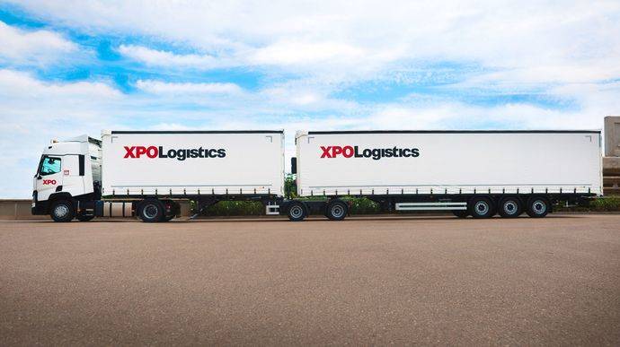 Megacamión XPO Logistics