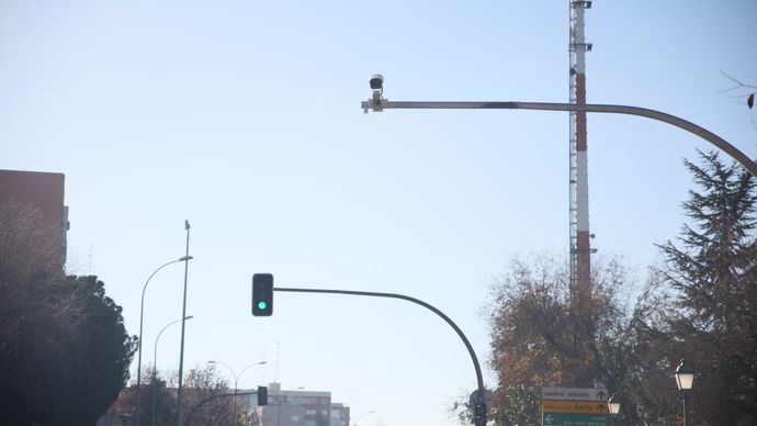 Alcorcón implementa un sistema de tráfico que otorga prioridad al transporte público