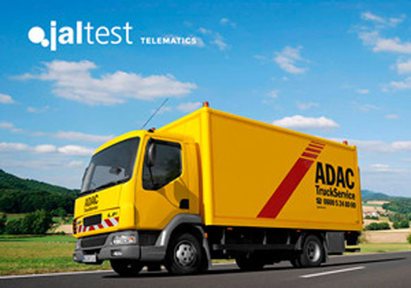 Un camión de Adac Truckservice.