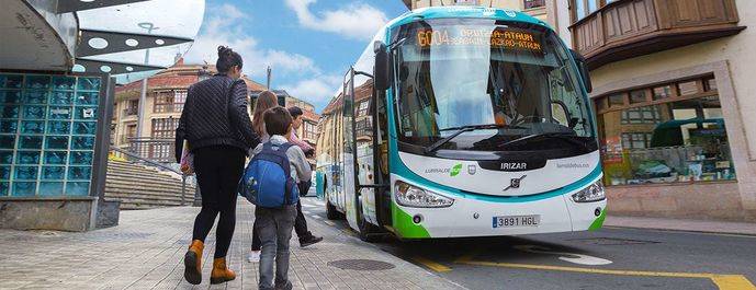 Lurraldebus aumenta sus usuarios en agosto