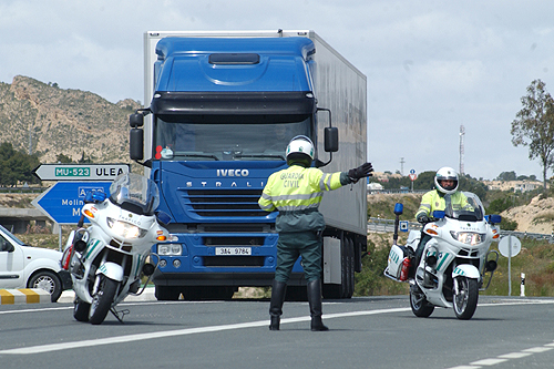 Tr&#225;fico refuerza la vigilancia en carretera durante la festividad de Todos los Santos