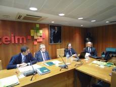 Junta Directiva en la reunión de Asintra