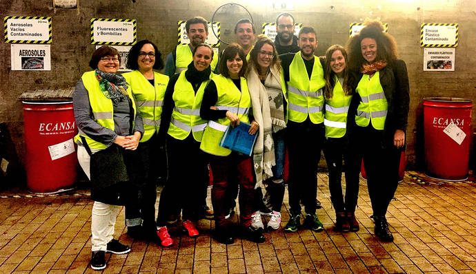 Visita de los alumnos del curso de Gestión Ambiental a Titsa