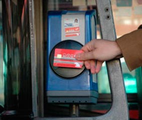 Asturias pondrá en marcha la tarjeta monedero de transporte público