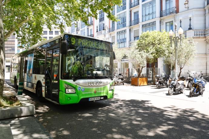 Auvasa adapta sus recorridos a la Semana Santa de Valladolid