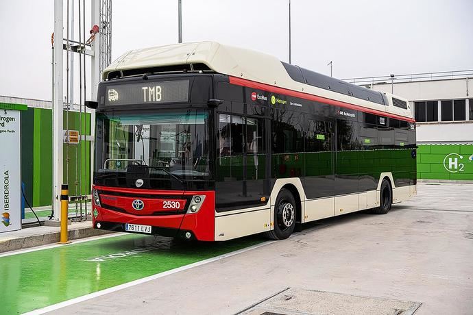 TMB realiza la mayor compra de autobuses de hidrógeno de su historia