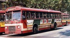Los colores corporativos de los autobuses de TMB cumplen 30 años