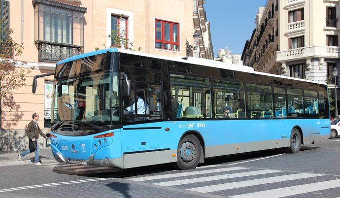 

Nueva Ley sobre Tra&#769;fico, Circulacio&#769;n de Vehi&#769;culos a Motor y Seguridad Vial

