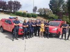 Nissan entrega dos nuevos vehículos al parque de Bomberos de Burgos