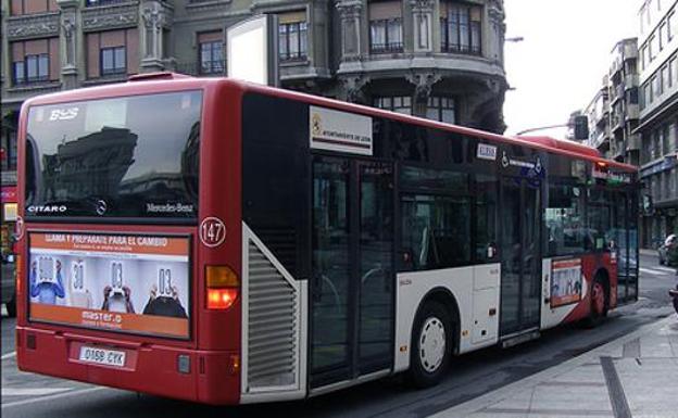 El Estado trabaja en ayudas para el transporte público urbano