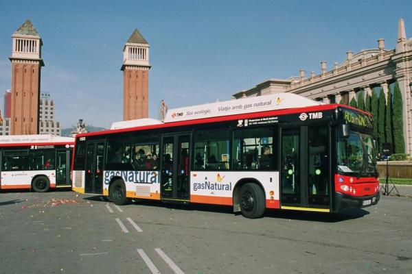 Barcelona alcanza la cifra de 15 años en el uso de autobuses de gas natural