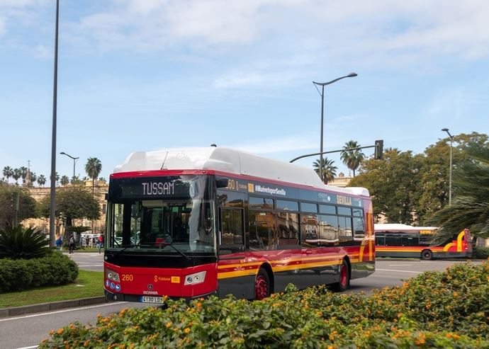 Sevilla renovará su flota con 70 autobuses de BYD, Daimler, Iveco, MAN y Solaris