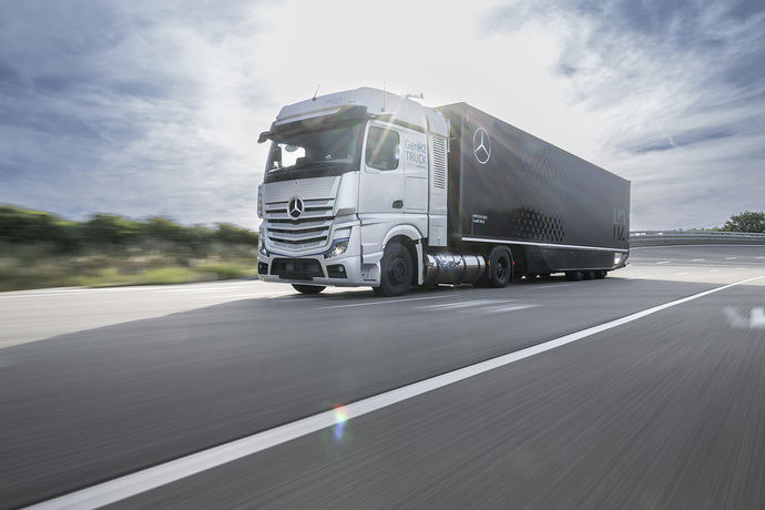 Daimler Truck inicia las pruebas con hidrógeno líquido