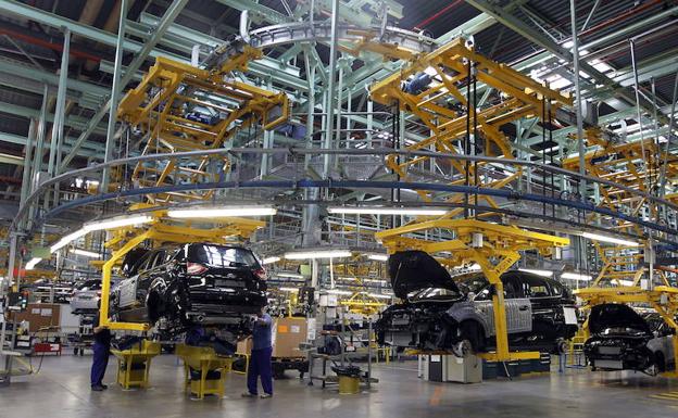 Ford cimenta su evolución eléctrica en la planta de Almussafes