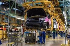 Ford cimenta su evolución eléctrica en la planta de Almussafes