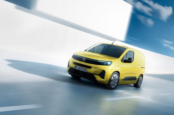 Opel presenta la nueva Combo Cargo y su versión eléctrica sin emisiones