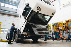 Scania refuerza su compromiso con el transporte seguro y sostenible
