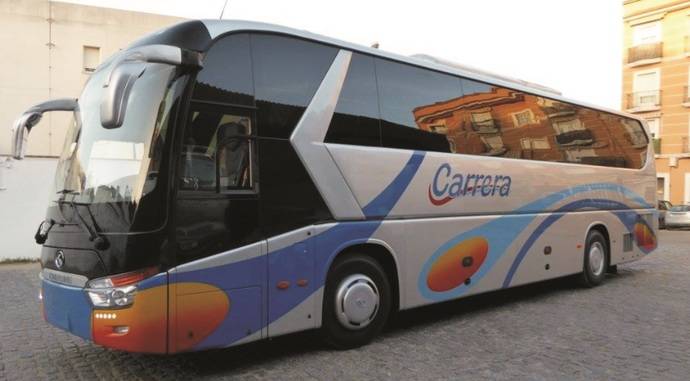 Nuevo King Long C12 autoportante de 55 plazas para Autocares Carrera