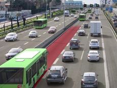 Transportes licita las obras para el carril Bus VAO de la A-2