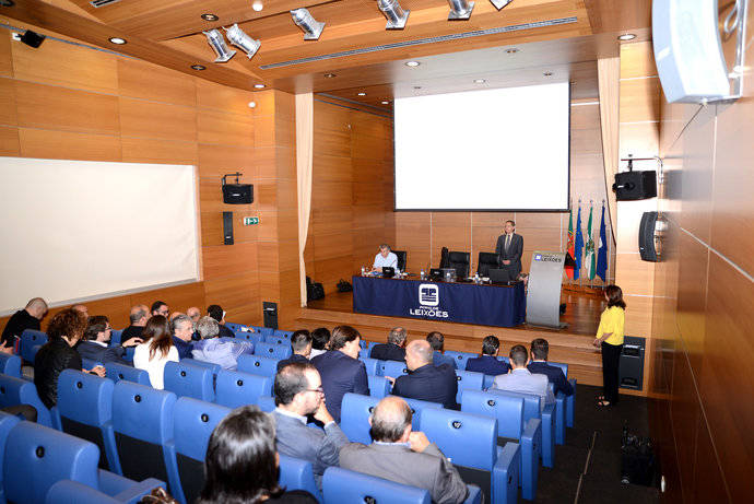 Imagen de la asamblea general de Gasnam en Oporto.