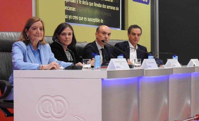 Confebus participa en un debate sobre cambios de la Ley de Accesibilidad