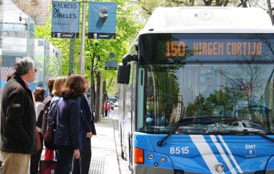 Confebus destaca que el uso del autobús mejora el tráfico y el medio ambiente