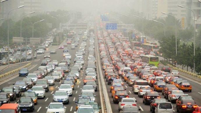 El 23% de las emisiones CO2 son provocadas por camiones tradicionales de combustión