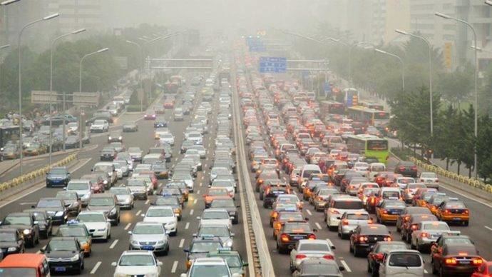 El 23% de las emisiones CO2 son provocadas por camiones tradicionales de combustión
