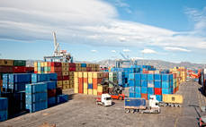 El Puerto de Castellón destaca en importación y exportación de contenedores